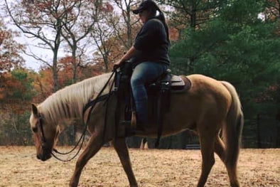 Alyssa Plack - Riding Light Horses!